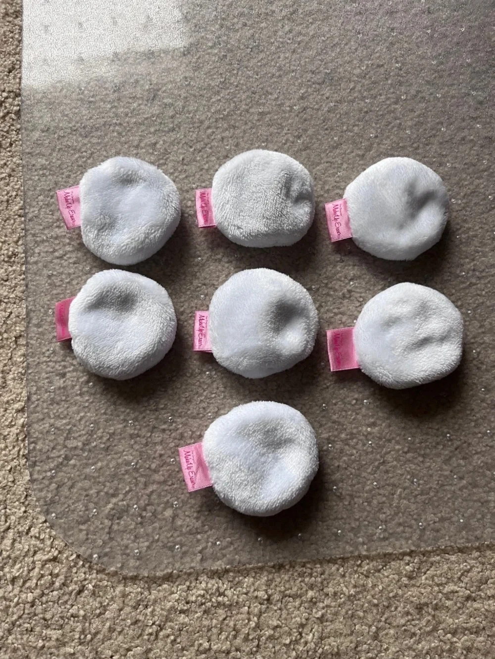 MakeUp Eraser Set of 7 Toner Puffs Reusable and Machine Washable Rounds